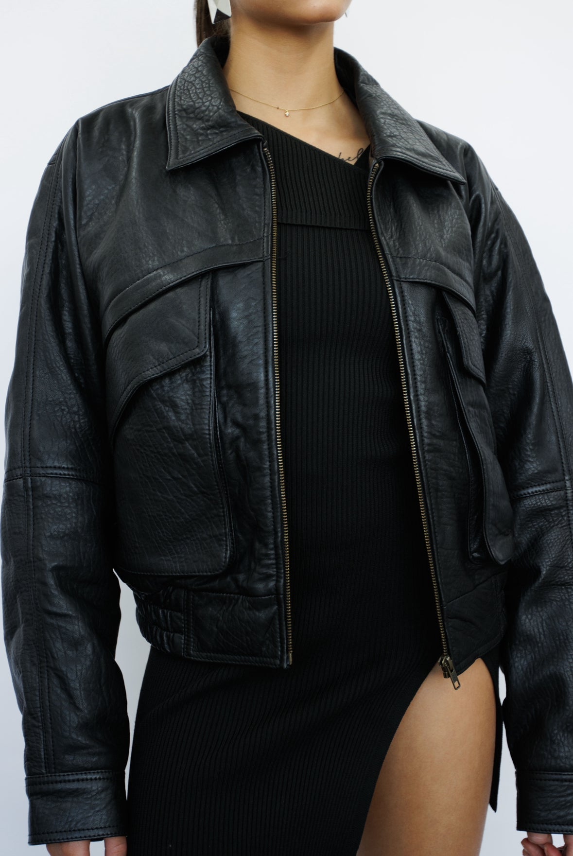 Arvion Classic Black Leather Bomber Jacket