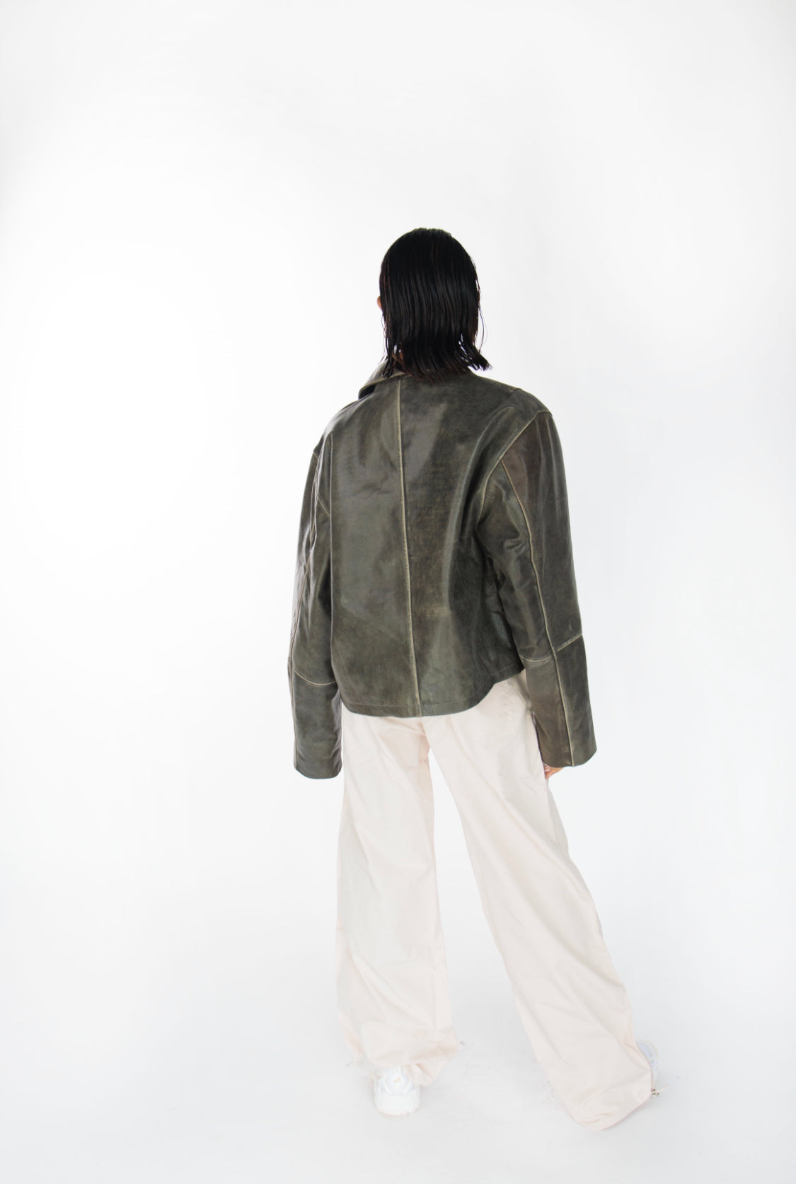 Mavellon Distressed Boxy Leather Jacket